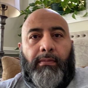 Meet your Posher, Henry